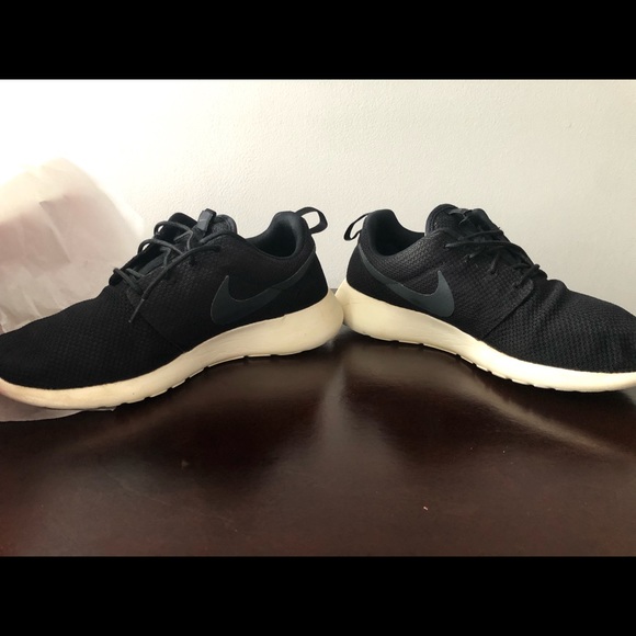 Nike Roche Run Black Anthracite Sail - Picture 4 of 8